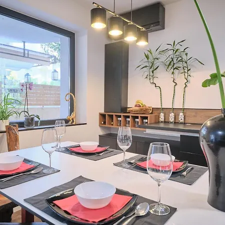 Dreamarthome Apartment Split