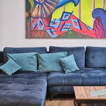 Dreamarthome Apartment *