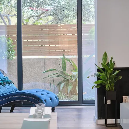 Dreamarthome Apartment Split