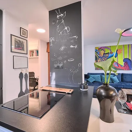 Dreamarthome Apartment